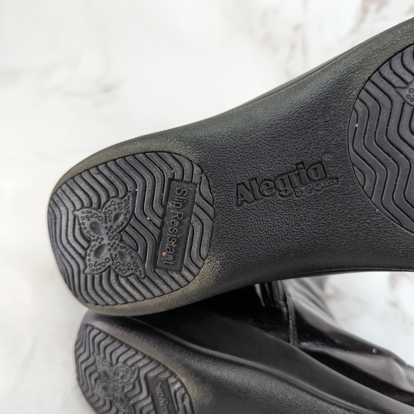 Alegria Boots Black Patent Raina US Size 7 EU 38 Waterproof Ankle Rain Wellie - Picture 8 of 10